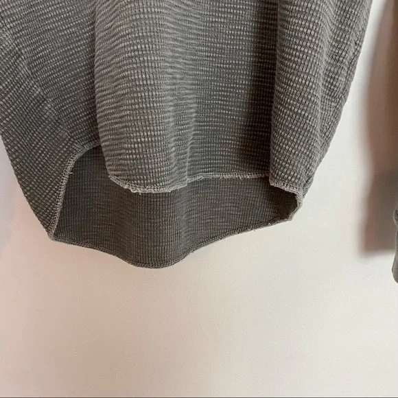 Lucky Brand Thermal Pullover Boho Hoodie Long Sleeve Distressed Gray Size Small - Picture 4 of 9